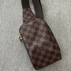 LV Louis Vuitton Damier Ebene Geronimos BUM BAG